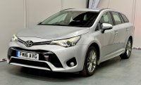 TOYOTA AVENSIS