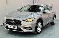 INFINITI Q30