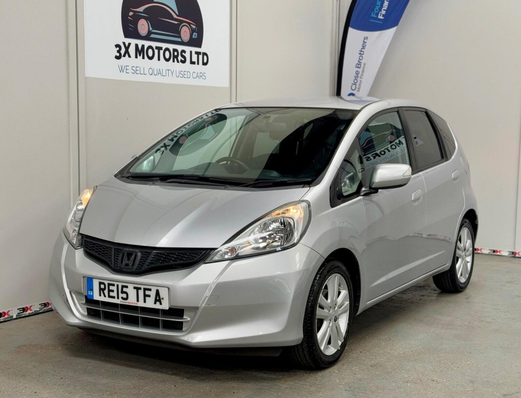 2015 Honda JAZZ