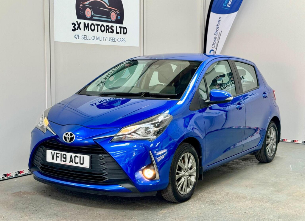 2019 Toyota YARIS